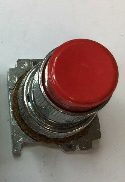 CUTLER HAMMER 10250T2624 ROTO-PUSH BUTTON RED