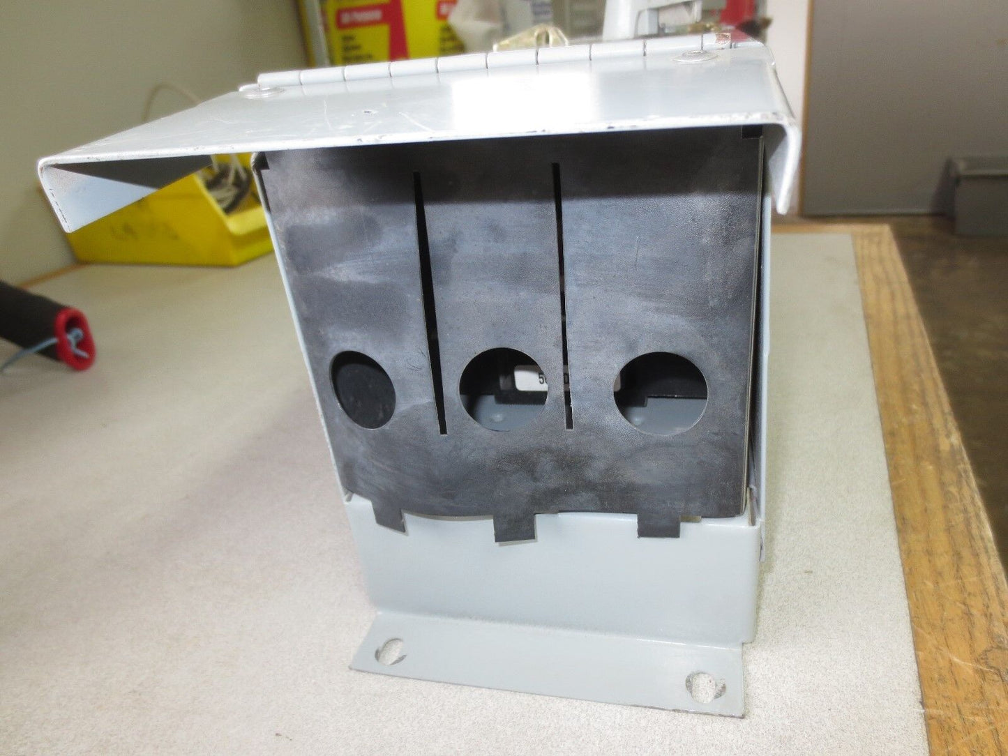 CUTLER-HAMMER FDPWT3211R FUSIBLE MISCELLANEOUS SWITCH - 30A, 240VAC
