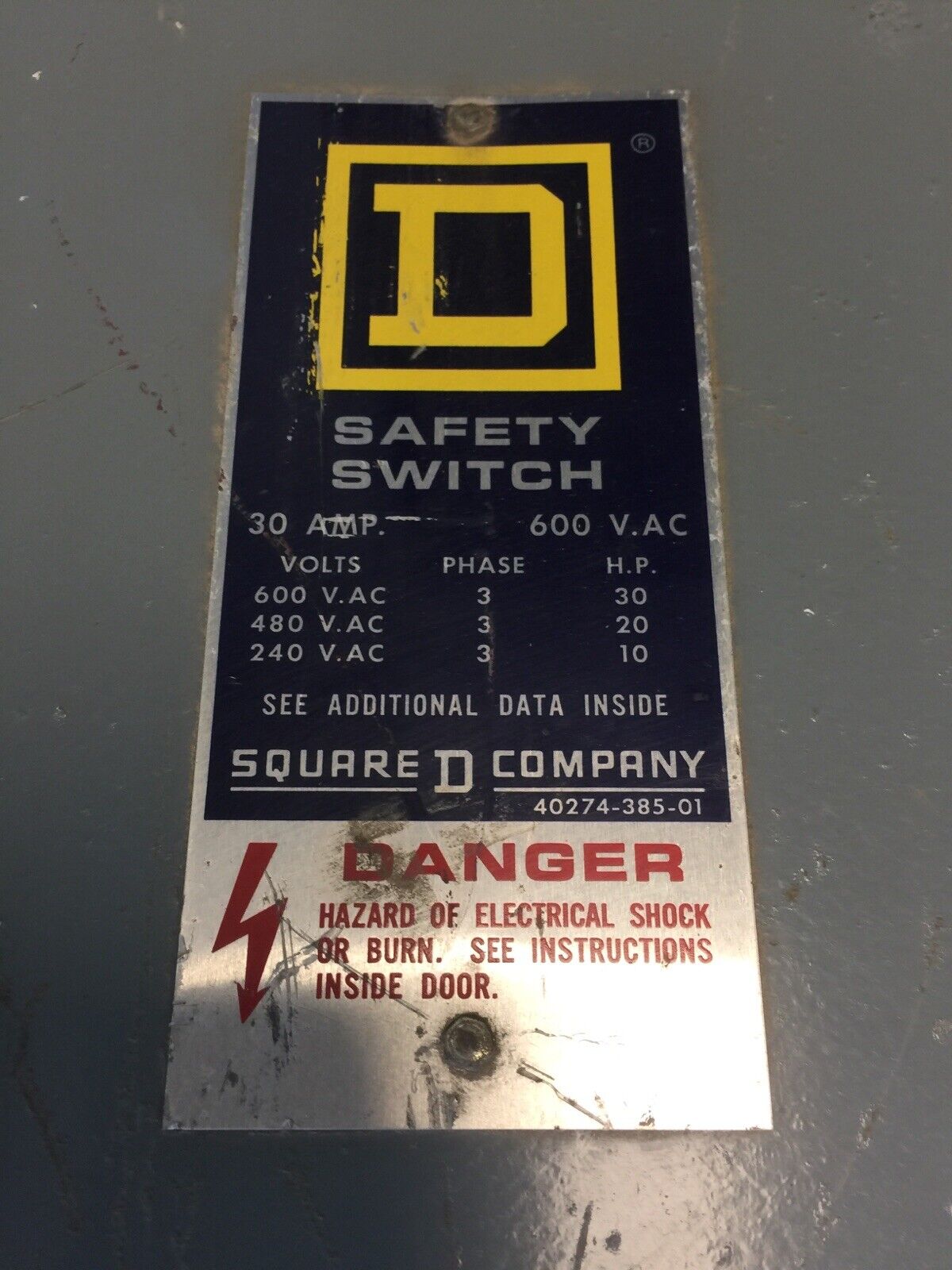 SQUARE D HU661RWK NON FUSIBLE SAFETY SWITCH SERIES E1 600VAC 30A 30HP 6 POLE