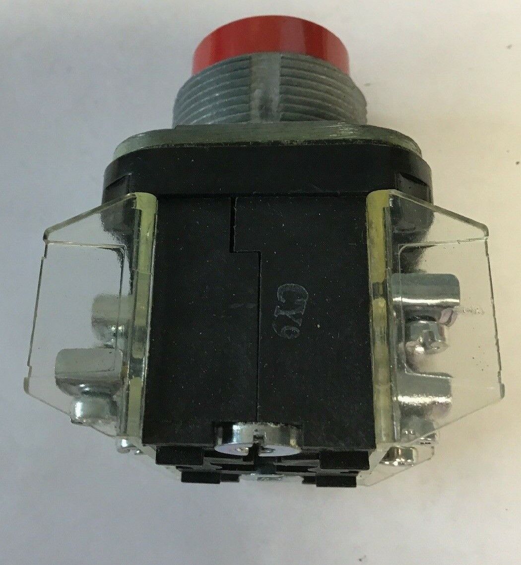 ALLEN BRADLEY 800T-B6B SERIES T TYPE 4,13 EXTENDED HEAD RED