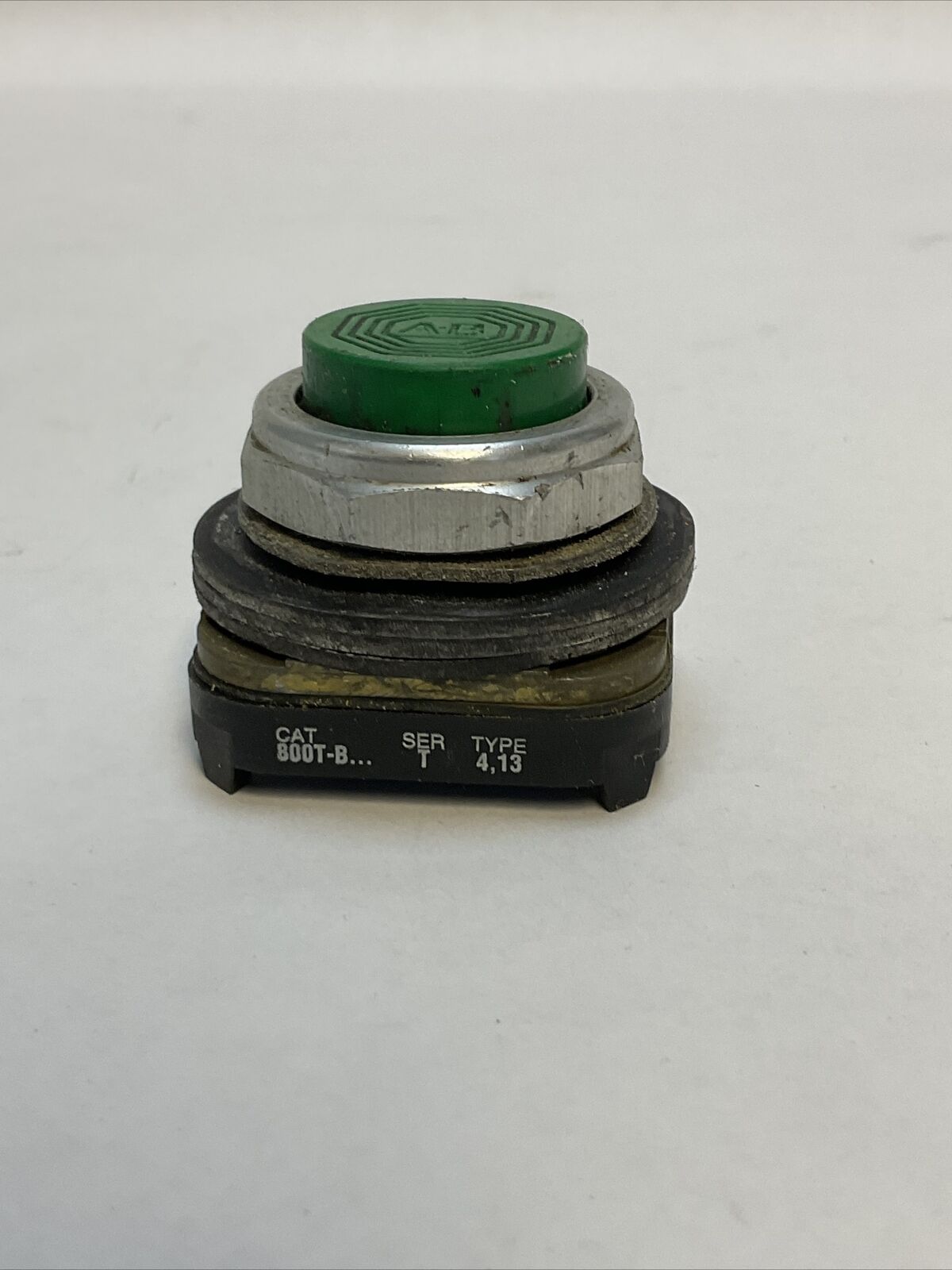 ALLEN BRADLEY 800T-B SER T GREEN PUSH BUTTON TYPE 4, 13 (LOT OF 3)