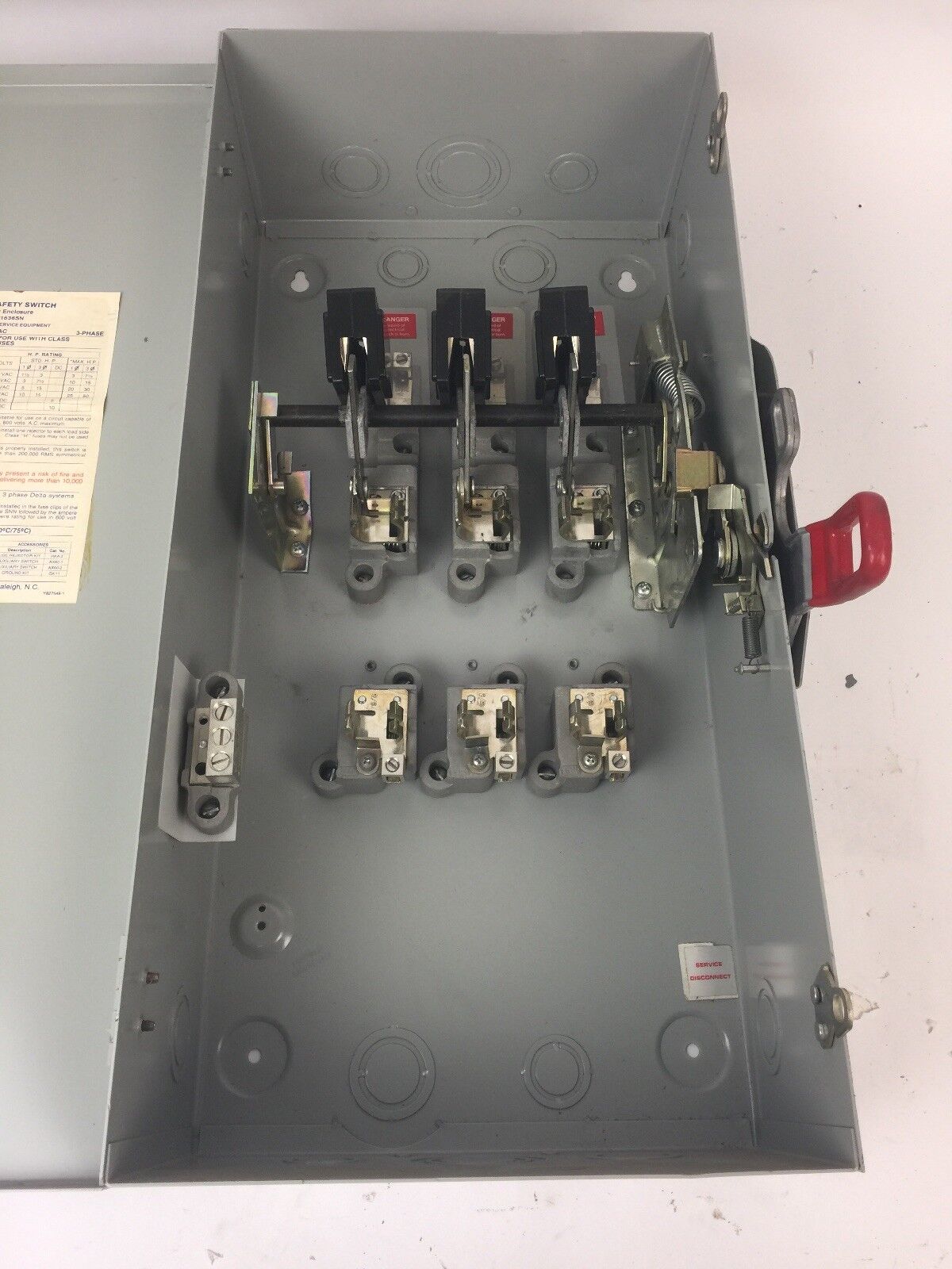 FPE H1636SN FUSIBLE HD SAFETY SWITCH 600VAC 250VDC 60AMP 50HP 3PH 3 POLE TYPE 1