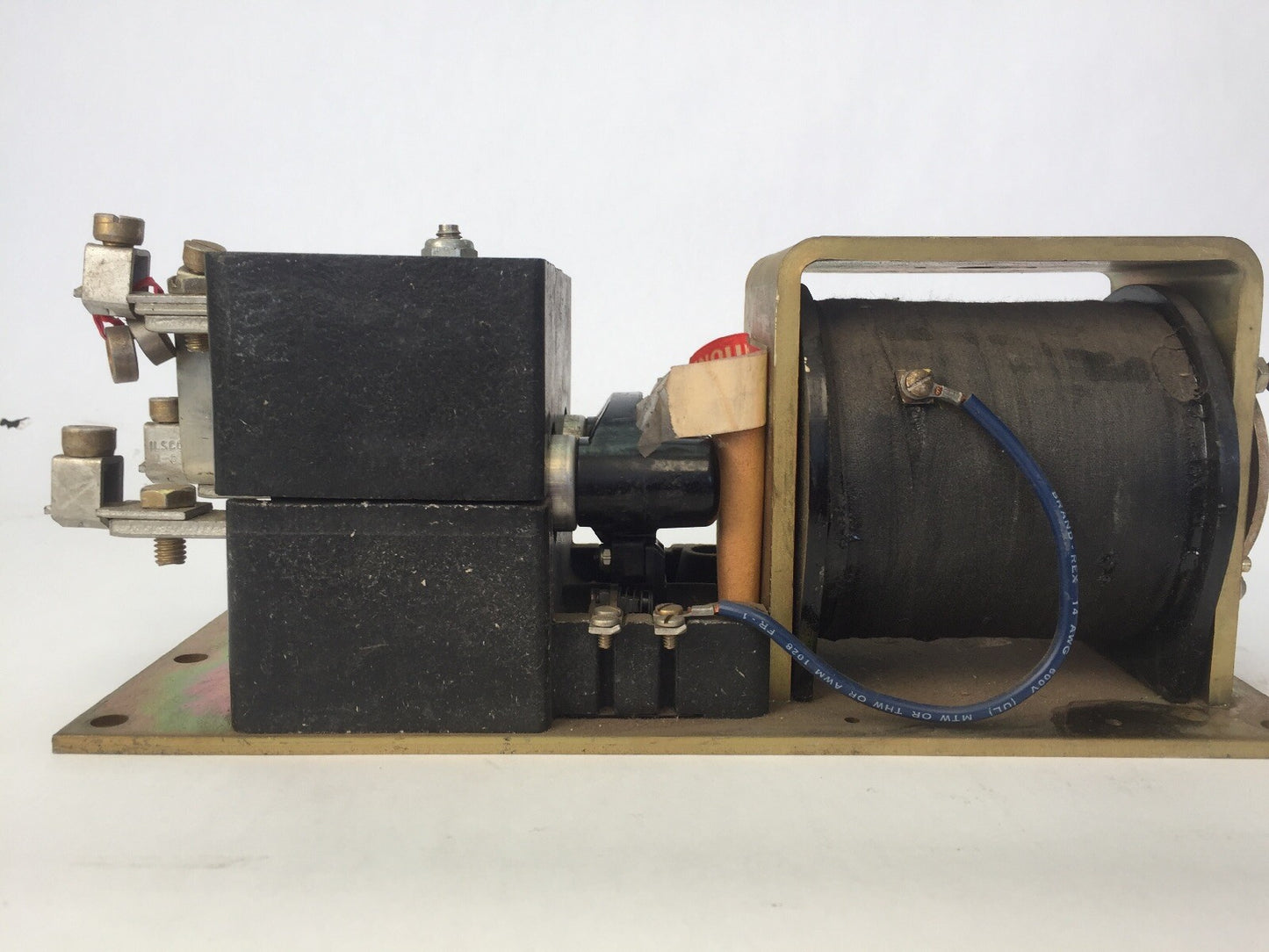 ALLEN BRADLEY 202-D0H9 D.C. CONTACTOR 90 AMPS 250 VOLTS 3D156 COIL 230-250VDC