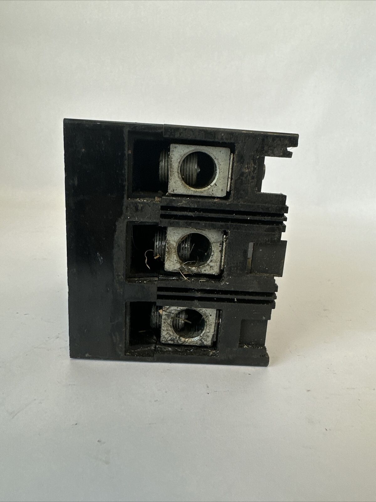 ITE ET4746 CIRCUIT BREAKER TYPE ET 225 AMPERE FJ FRAME 3P 600VAC 125/250VDC 200A