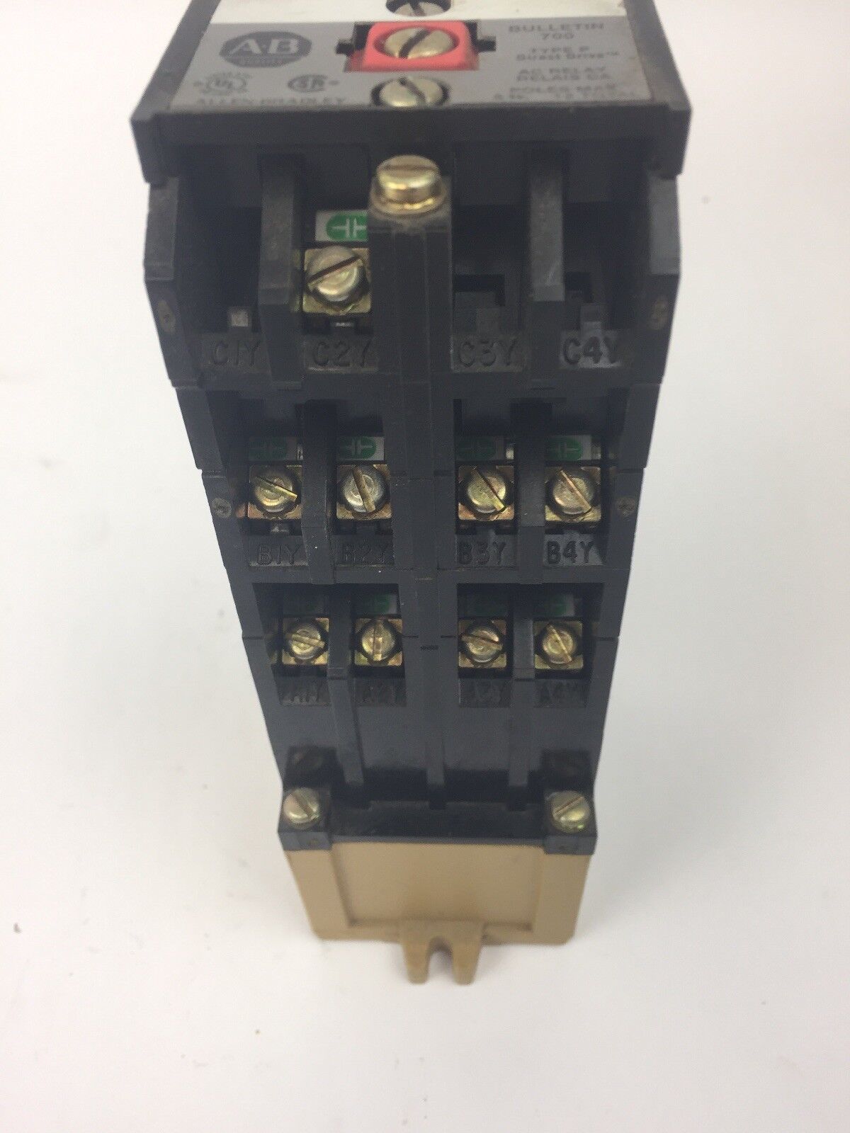 ALLEN BRADLEY 700-P1200A1 SER B AC RELAY 115-120V 60HZ 110V 50HZ COIL