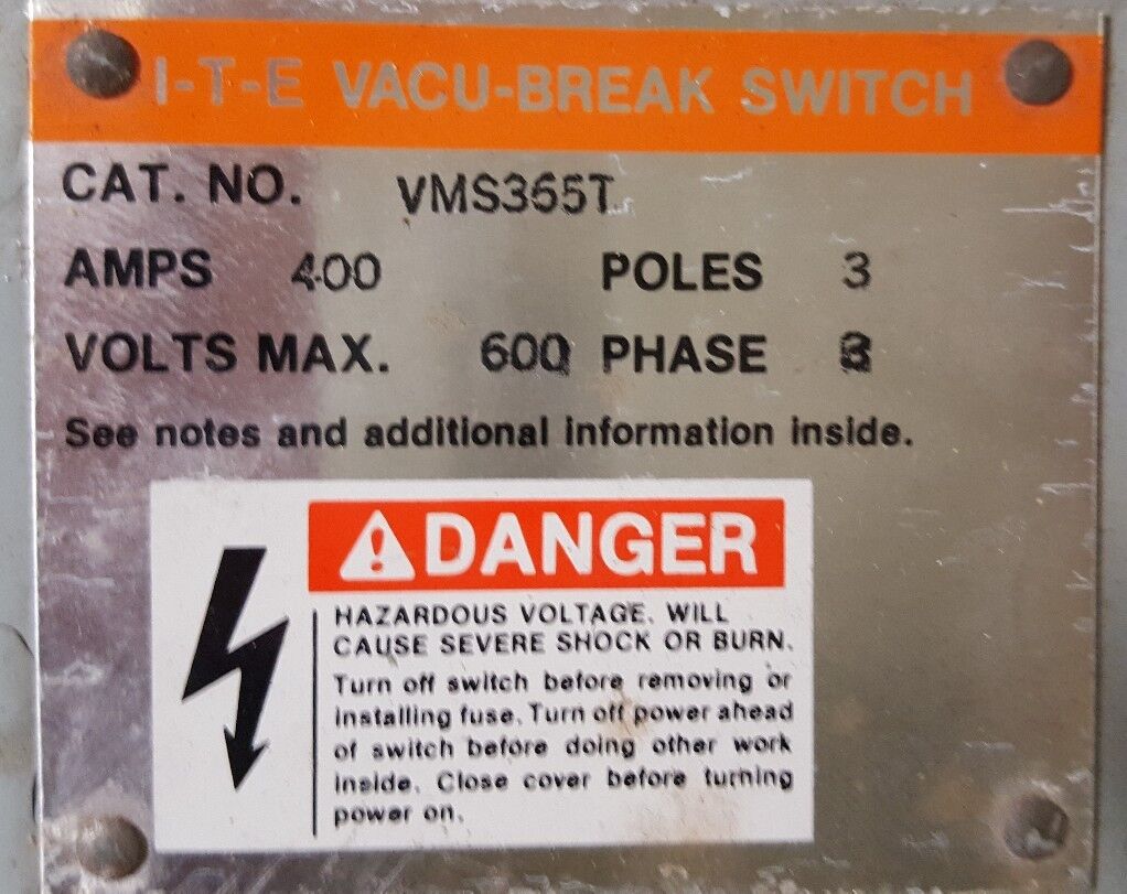 Siemens ITE VMS365T 400 Amp 600 Volt 3 P Fusible Disconnect Vacu Break Switch.