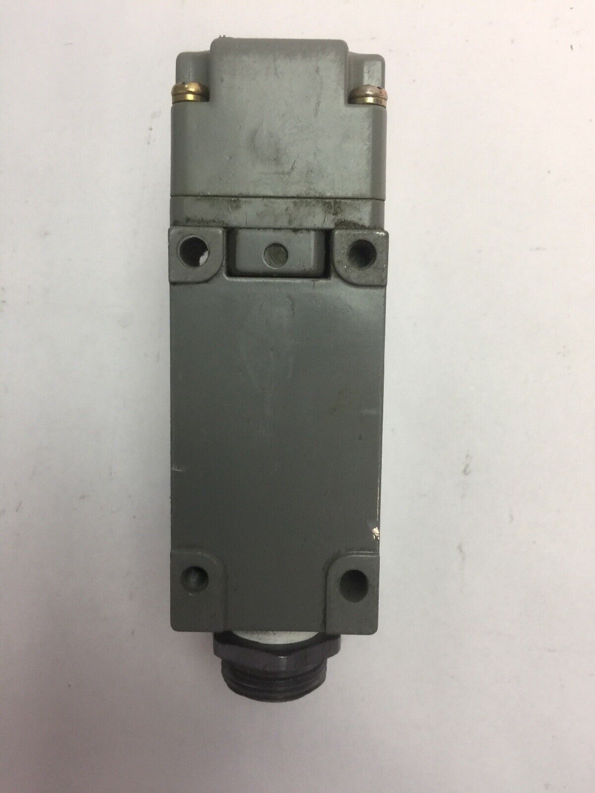 CUTLER HAMMER E50SA LIMIT SWITCH SER A2 E50DR1 OPERATING HEAD E50RAP5 RECEPTACLE