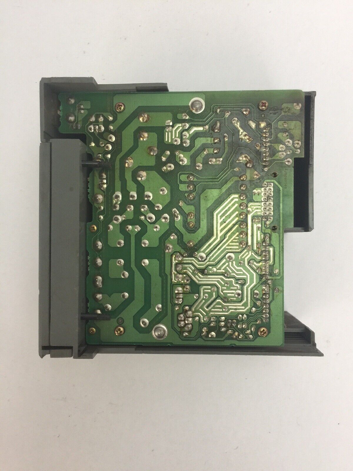 ALLEN BRADLEY 1746-P2 SER.C SLC 500 POWER SUPPLY 85-132VAC/170-265VAC 5A@5VDC