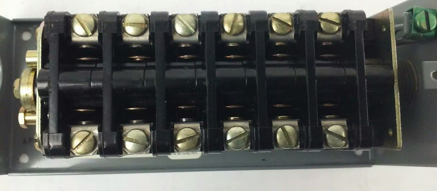 ALLEN BRADLEY 806-A62 SER. A, REVERSING DRUM SWITCH, 10A @ 600VAC,1A @ 115VDC