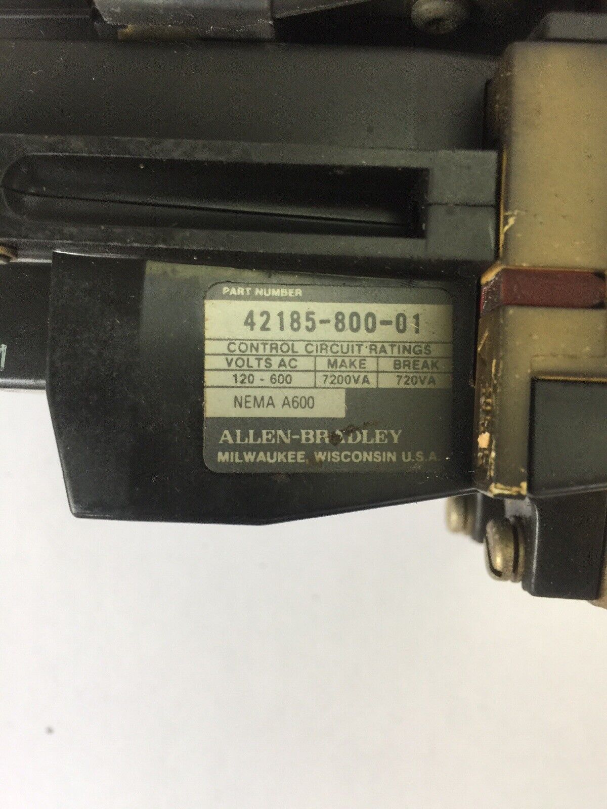 ALLEN BRADLEY 509-B0D SIZE 1 STARTER 600VAC 27AMP 10HP W39 HEATERS 120V COIL