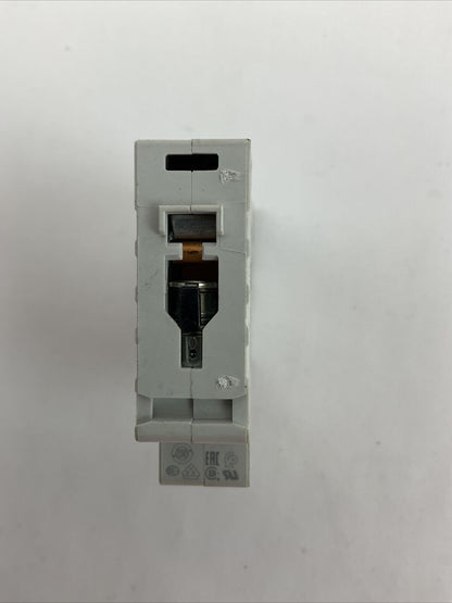 ALLEN BRADLEY 1492-SPM1D100 CIRCUIT BREAKER 277VAC 48VDC SER D 10A (LOT OF 3)