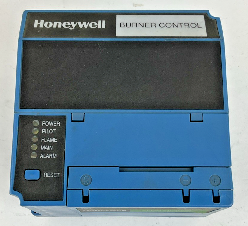 HONEYWELL RM7895B1013 BURNER CONTROL REV.B 120VAC 50/60HZ 9.8AFL 58.8ALR