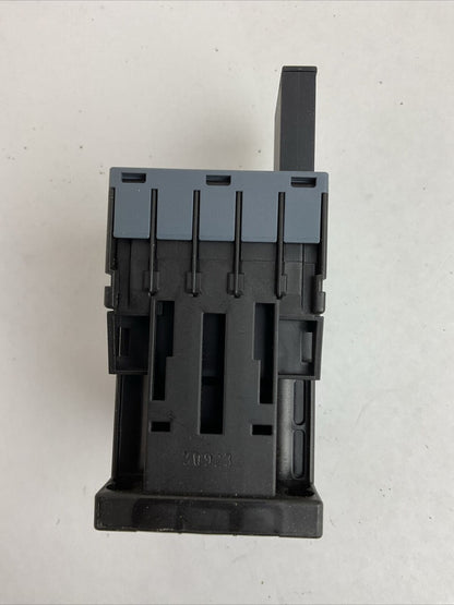 SIEMENS 3RT2016-2BB41 CONTACTOR 600VAC 20A 3PH 7.5HP COIL 24VDC 2000-68500-44100