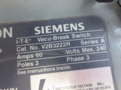 SIEMENS / I-T-E V2B3222R - VACU-BREAK TWIN PANEL MOUNT SWITCH - 240V, 60A, 3P