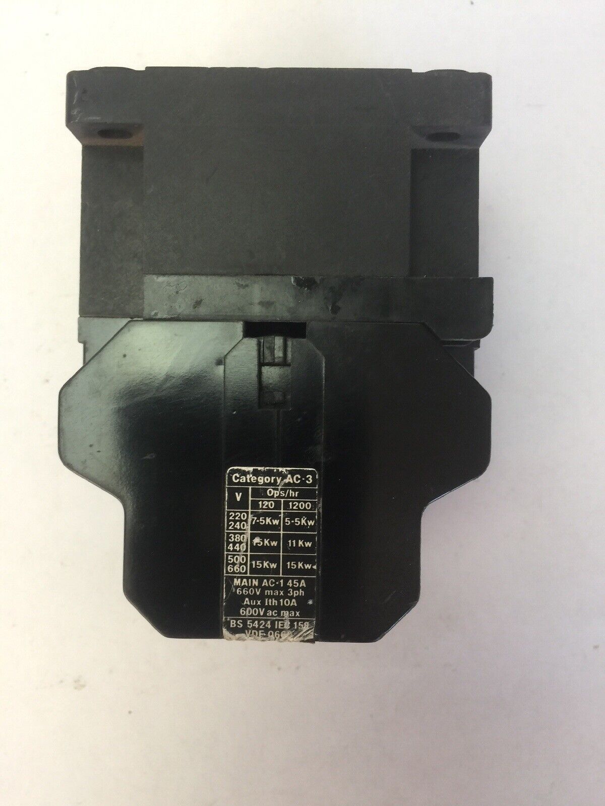 MTE AXC1310 RELAY 600VAC 20HP COIL 115V 50/60HZ