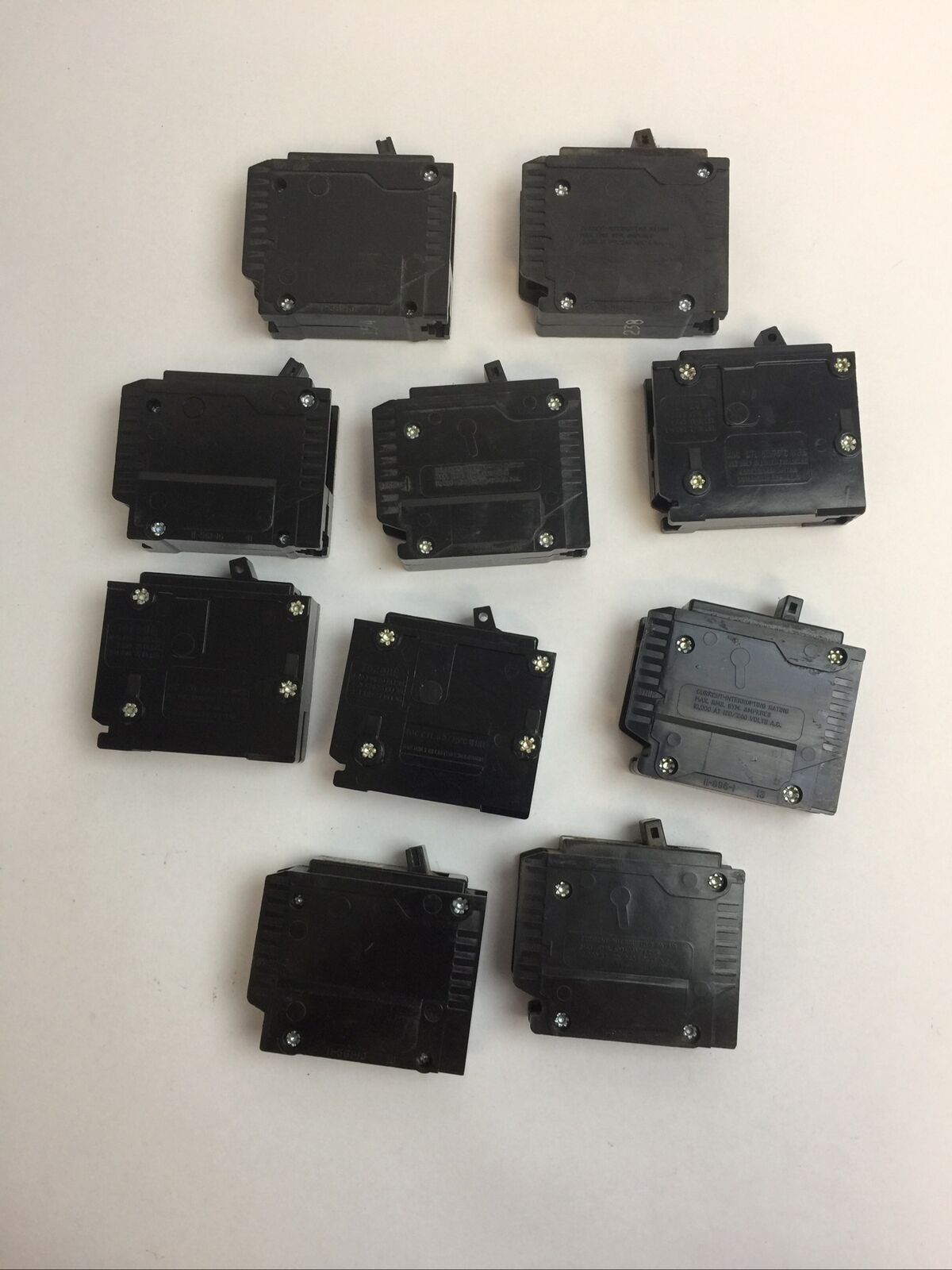 CHALLENGER C120 CIRCUIT BREAKER 20AMP 120/240VAC 1POLE (LOT OF 10)