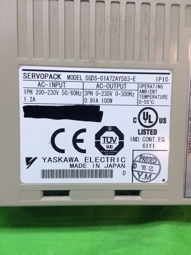 YASKAWA SERVOPACK SGDS-04A72AY582-E 200V 2.8Amp 400W