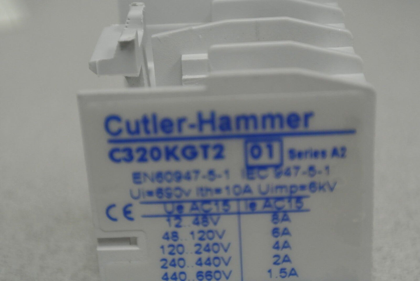 CUTLER-HAMMER C320KGT2 TOP-MOUNT AUXILIARY CONTACT / 1 N.C. / NEW SURPLUS