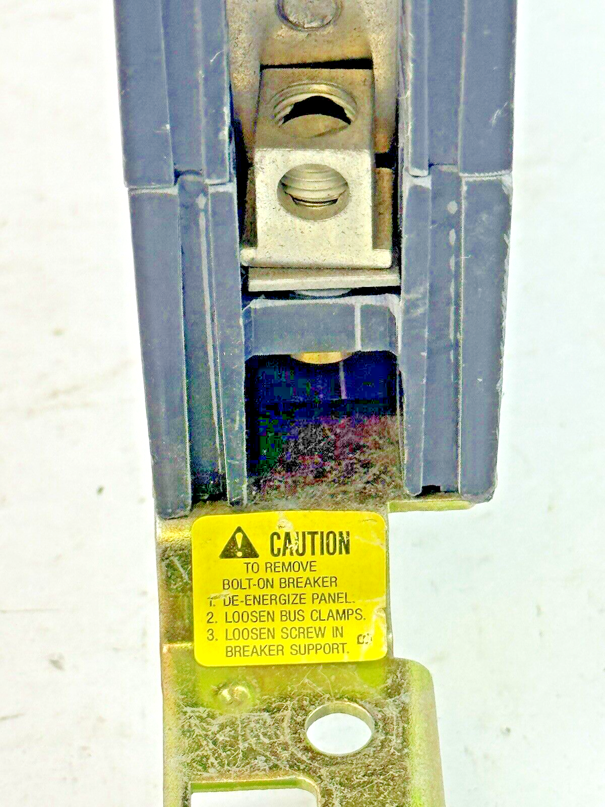 SQUARE D - FHB16015C - I-LINE MOLDED CASE CIRCUIT BREAKER - 1 POLE/ 15 A/ 277VAC