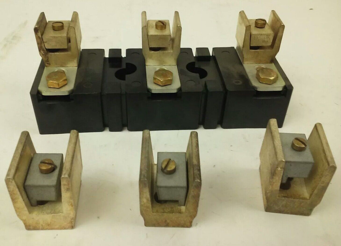 ALLEN BRADLEY 1491-N333 FUSE BLOCK,61-100A, 250- 600V, 3P, W/ X-410710, PARTS