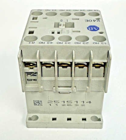 ALLEN-BRADLEY - 700-K40E-* SER. B - CONTROL RELAY - 600 VAC, 10 A, 24 VDC COIL