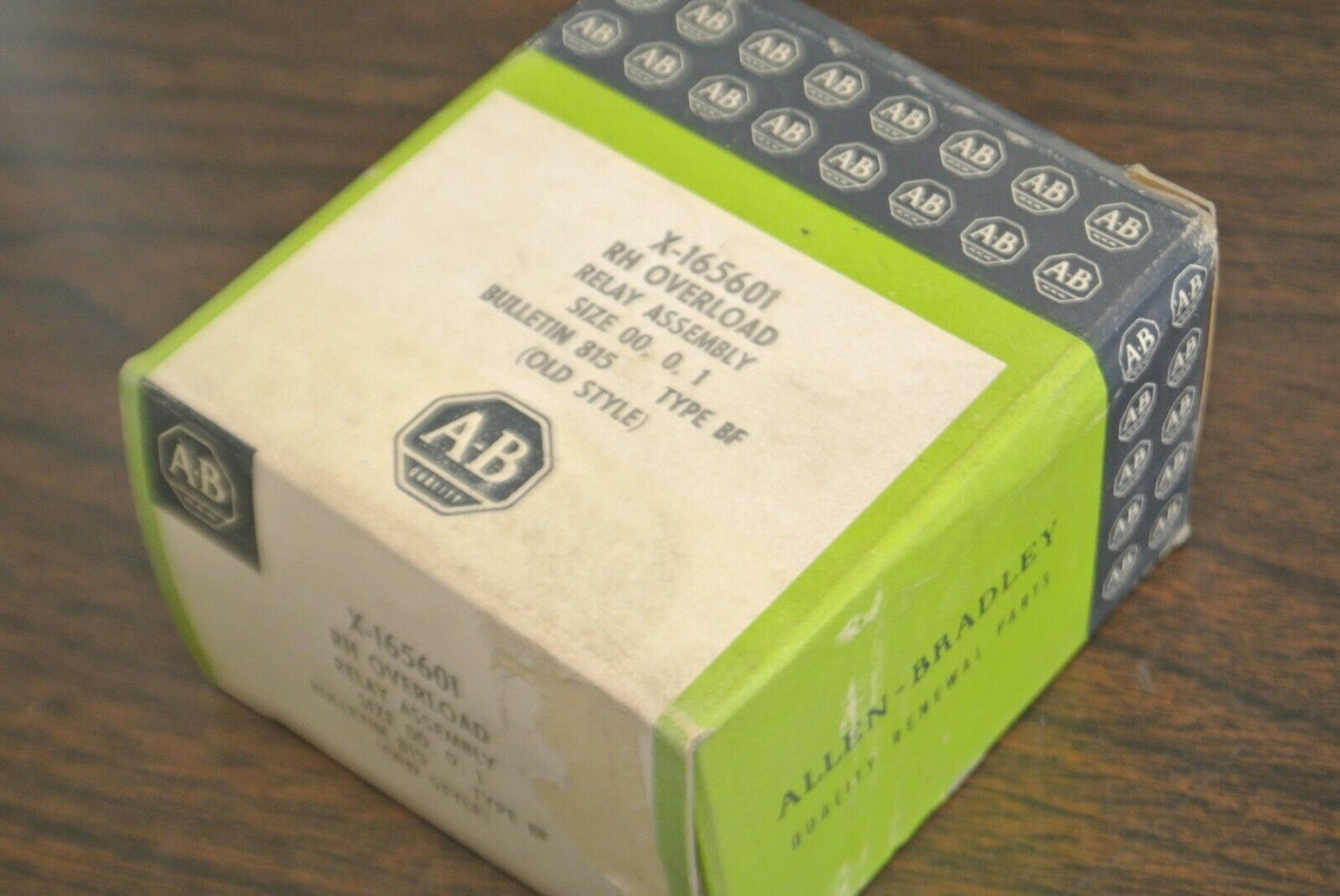 ALLEN-BRADLEY X-165601 R.H. OVERLOAD RELAY / SIZES 00, 0, 1 / NEW SURPLUS