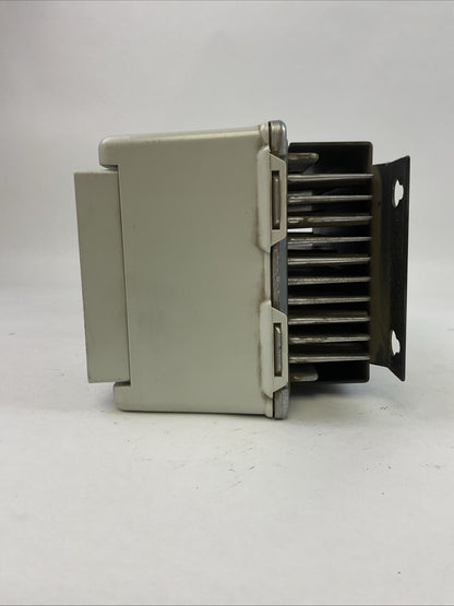 TB WOOD'S WF2C2S02-0B E-TRAC WF2 SENSORLESS VECTOR DRIVE 2HP 0-200/230V 7.8/6.8A