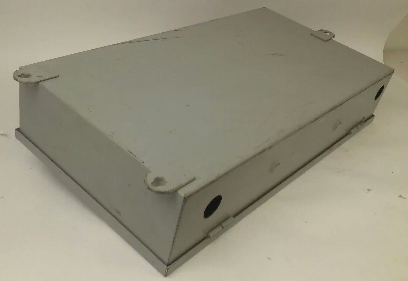 GE THN3363J NON-FUSIBLE SAFETY SWITCH 3PH 100A 600V 100HP TYPE 1/12 ENCLOSURE