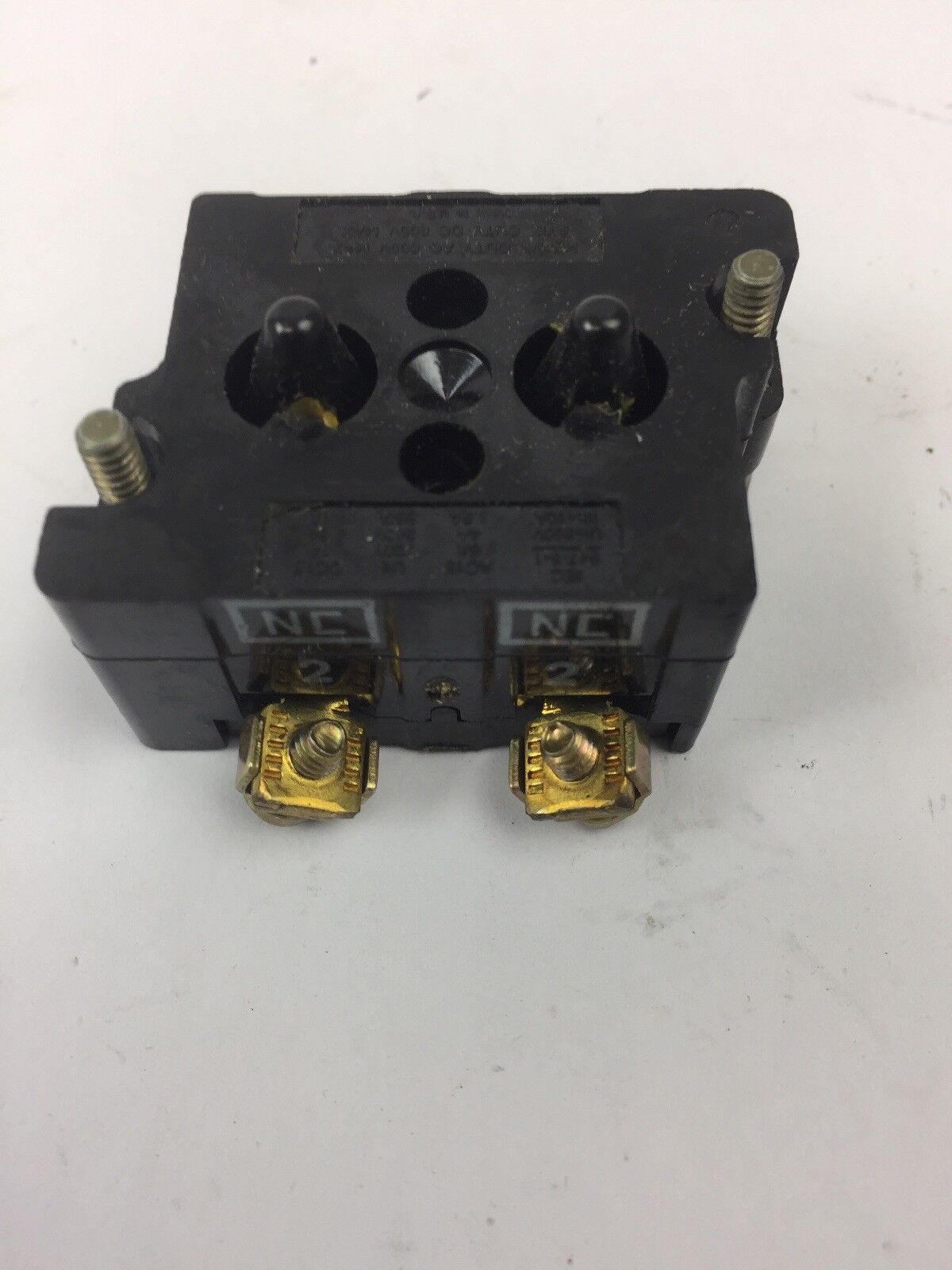 CUTLER HAMMER 10250T/91000T CONTACT BLOCK 2 N.C. 600 VOLT