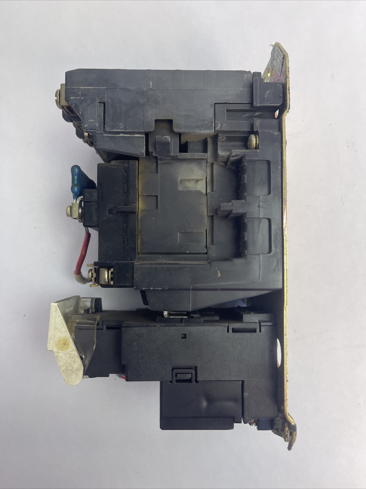 ALLEN BRADLEY 509-BOD-A2D SER B SIZE 1 STARTER 27A 600VAC 10HP 592-A2DA 1-2.9A