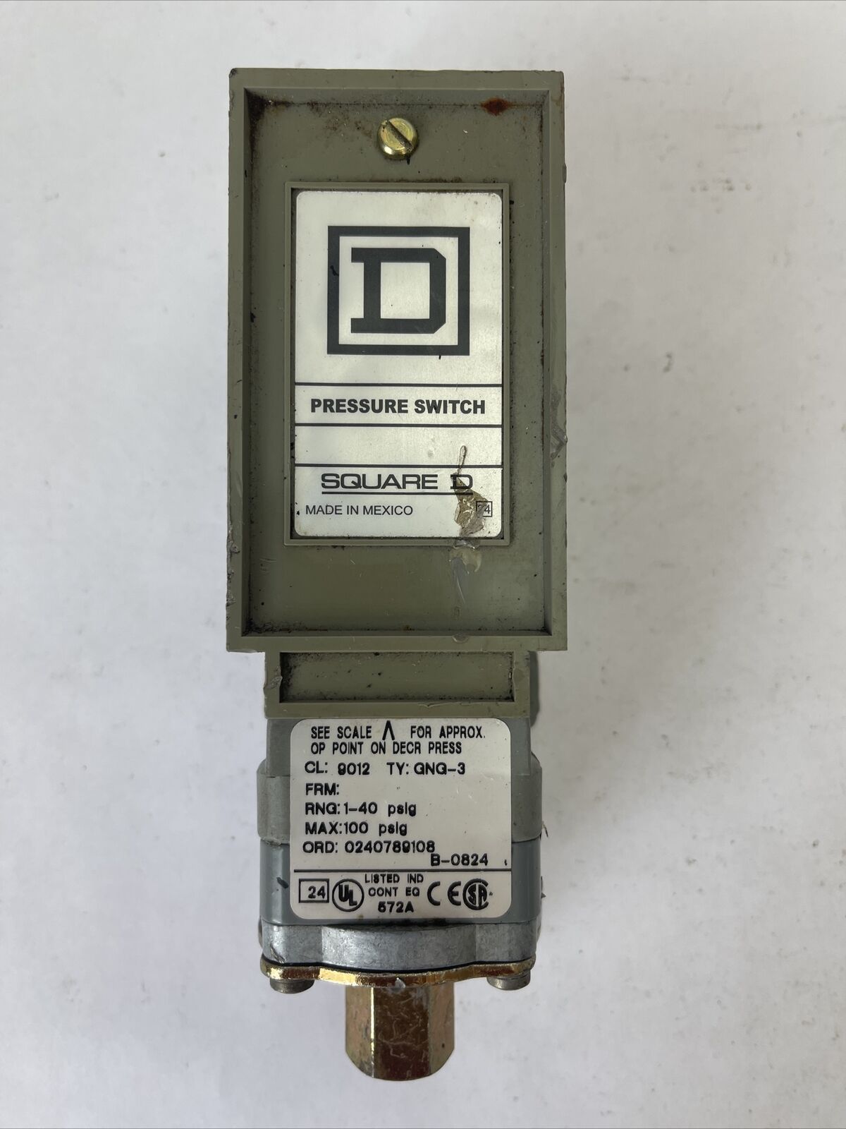 SQUARE D 9012 GNG-3 PRESSURE SWITCH RNG 1-40PSIG MAX 100PSIG