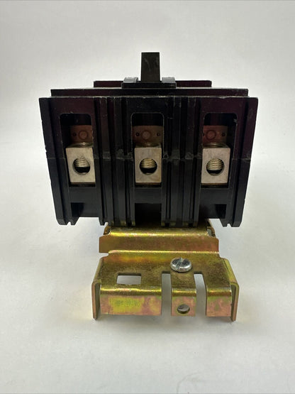 SQUARE D FA32060 MOLDED CASE CIRCUIT BREAKER 240V 60AMP 3POLE