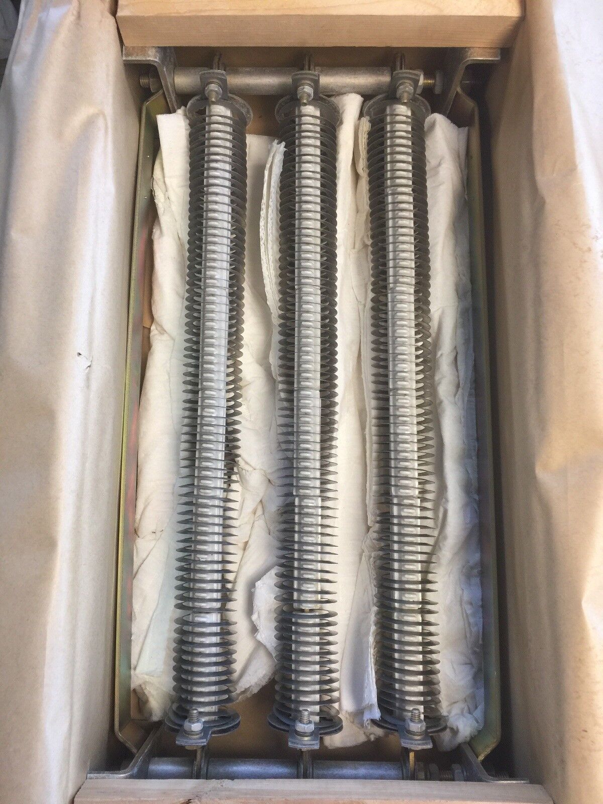 ALLEN BRADLEY D158120/1 DYNAMIC BRAKING RESISTOR 3 X 4.3 OHMS 24 AMPS NEMA 0