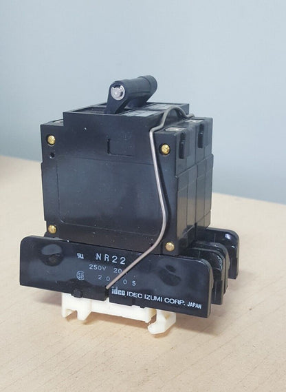 IDEC IZUMI CIRCUIT PROTECTOR BREAKER , NRAN-2100 2A AA