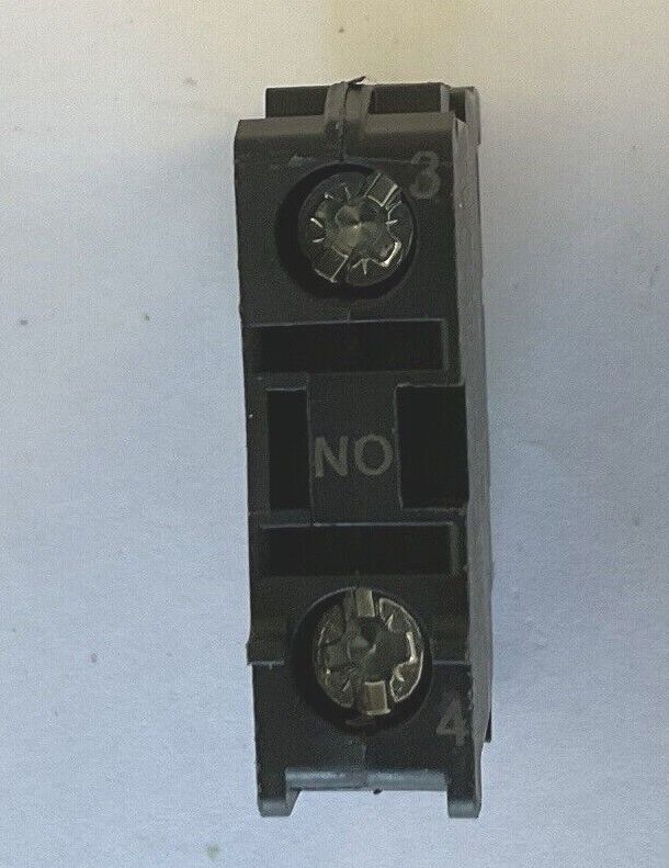ALLEN BRADLEY 800F-X10 CONTACT BLOCK SER.A 690V 4KV 10A ***LOTOF4***