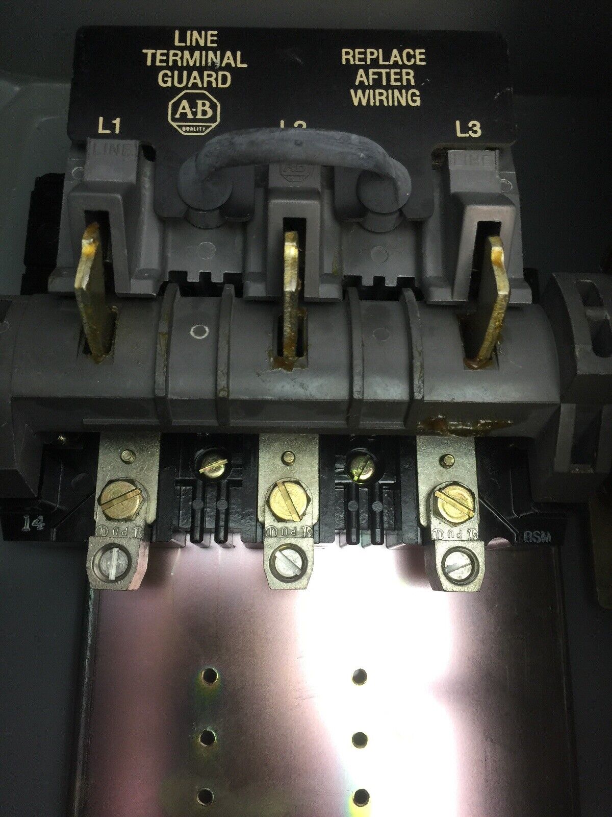 ALLEN BRADLEY 1494F-JN60 NON-FUSIBLE DISCONNECT SAFETY SWITCH 60AMP 3PH 3 POLE