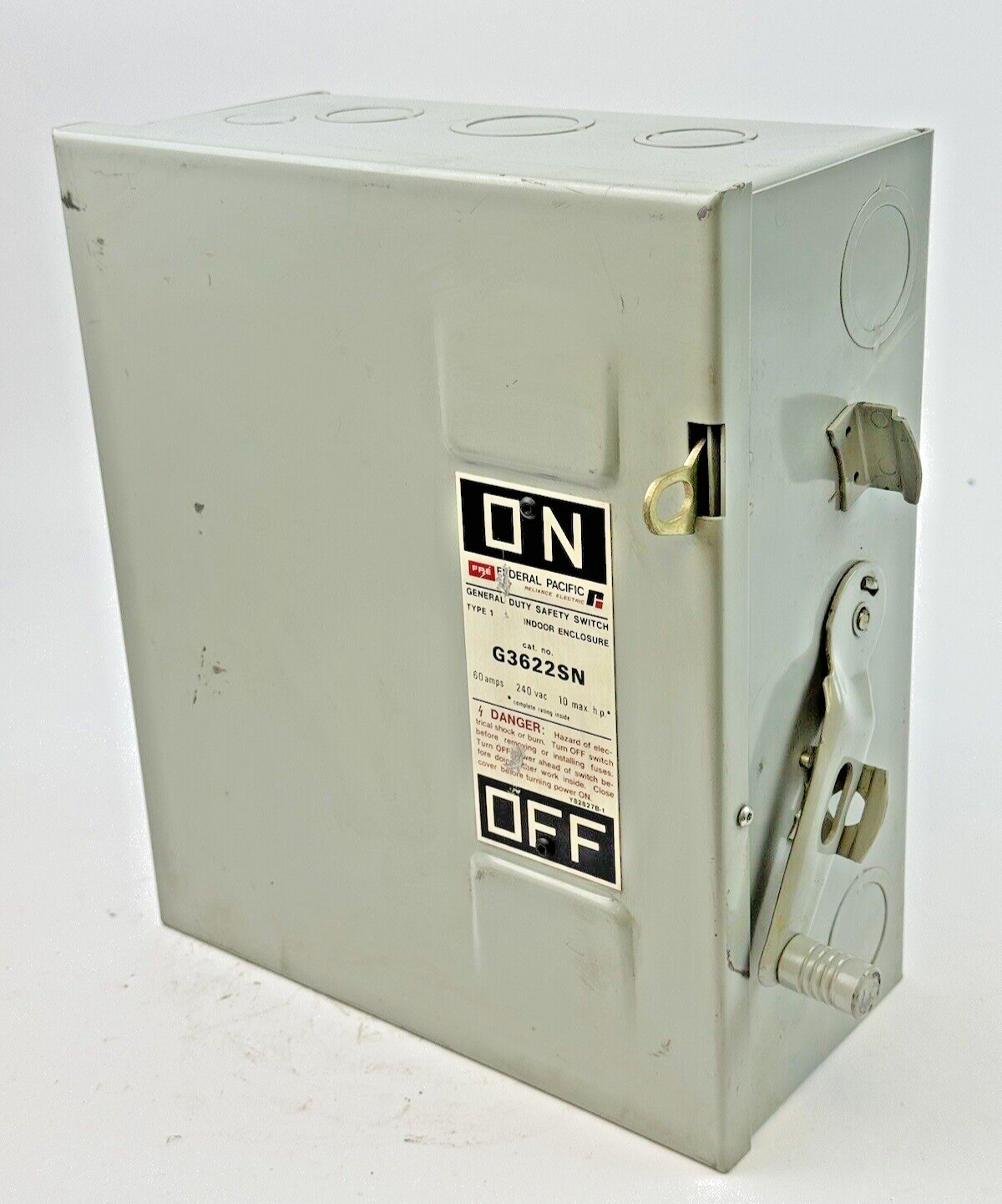 FEDERAL PACIFIC - G3622SN - SAFETY SWITCH - 60 AMP, 2 POLE, 240 VAC, NEMA TYPE 1