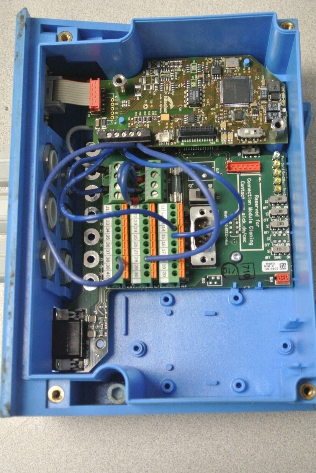 SICK CDM420-0001 BARCODE CONNECTION MODULE BOARD / GUTS - 10-30VDC, 30W, CLASS 2