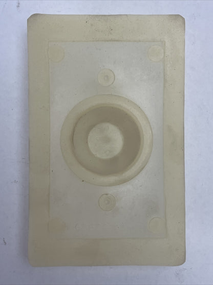 PASS&SEYMOUR 4515 METAL WALL PLATE DUSTPROOF COVER ROUND FOR STANDARD SWITCH BOX