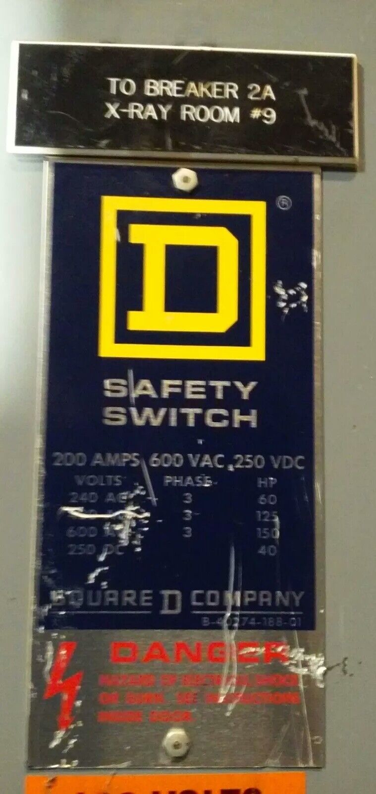 SQ. D HU364, SER. D2, SAFETY SWITCH, 200A, 600VAC/250DC, 3PH, MAX H.P. 150, USED