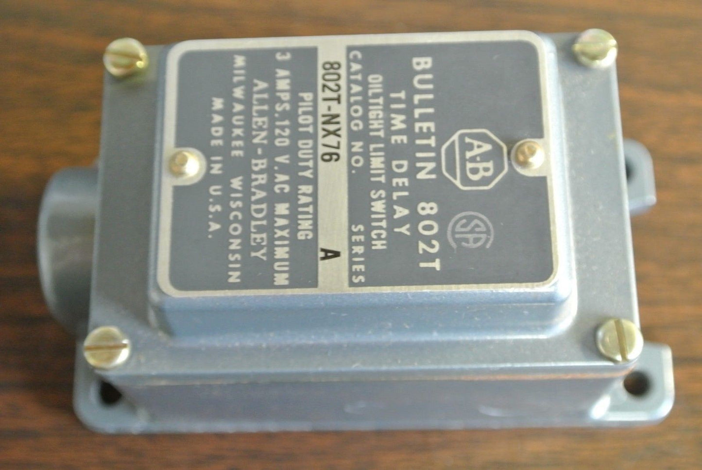 ALLEN-BRADLEY 802T-NX76, Ser. A - TIME DELAY LIMIT SWITCH LESS OPERATING HEAD