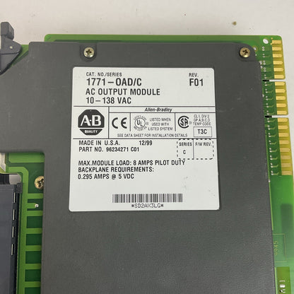 1771-OAD/C OUTPUT MODULE REV.F01 SER.C W/ 1771-WHF SWING ARM