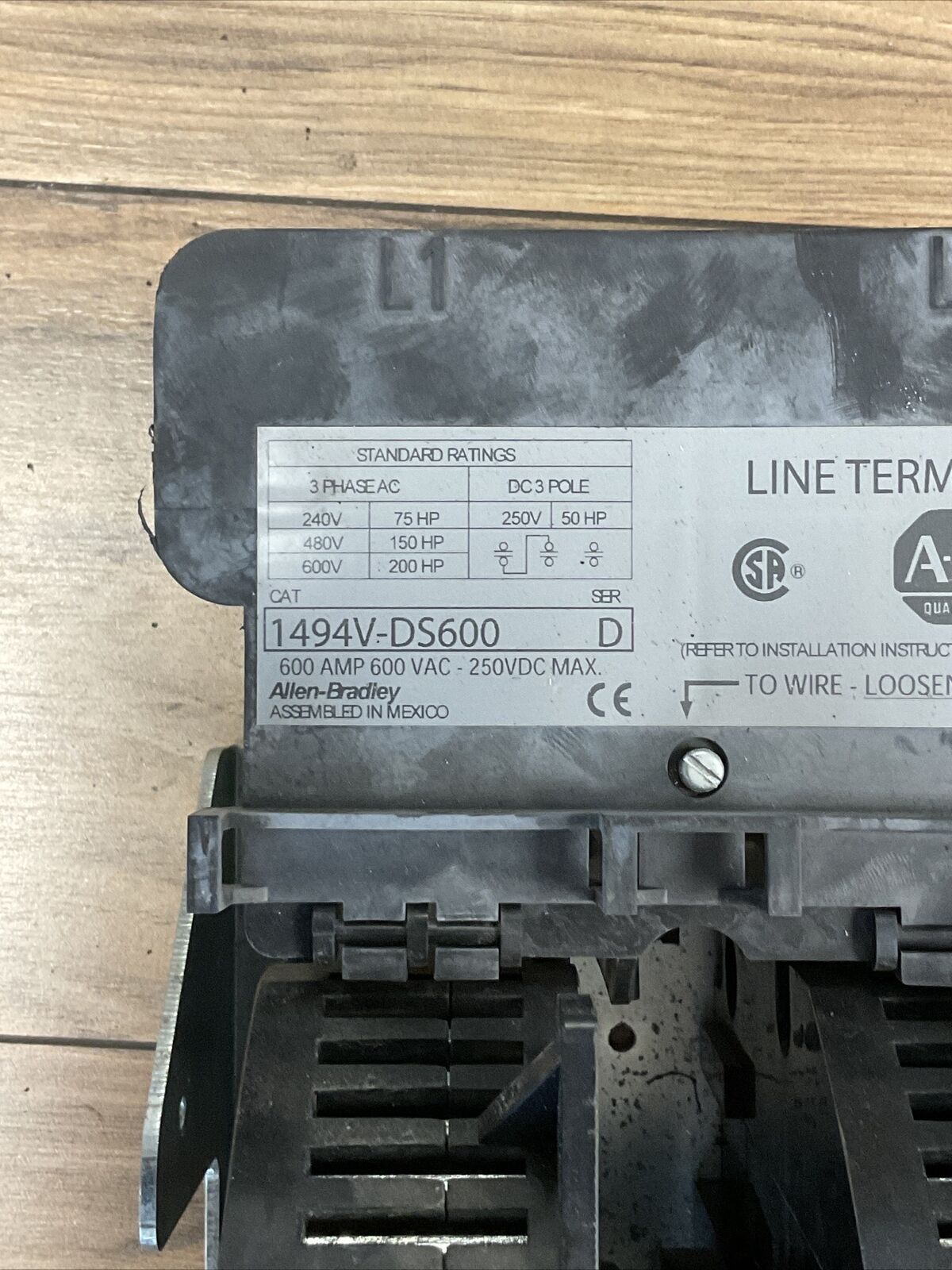 ALLEN BRADLEY 1494V-DS600 SER D DISCONNECT SWITCH 600A 600VAC 500HP 250VDC  50HP