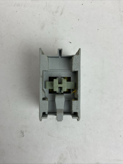 ALLEN BRADLEY 100-FA20 SER A AUXILIARY CONTACTS FONT MNT (LOT OF 2)