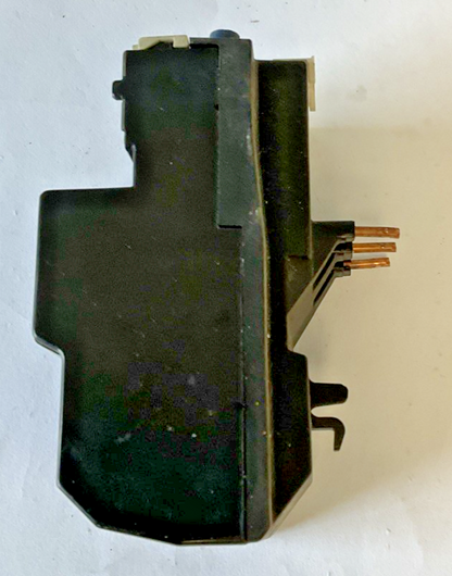 TELEMECANIQUE LR2 D1321 OVERLOAD RELAY 600V