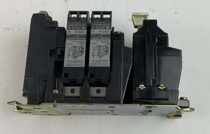 ALLEN BRADLEY 509-A0D STARTER SER.B W/CB236 COIL & AUX. CONTACT 595-A(2)