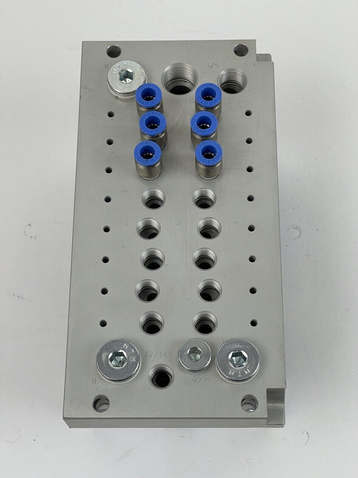 FESTO - CPV14-V1 - VALVE MANIFOLD - W/ PNEUMATIC CONNEC. PLATE, C402(3), C102(5)