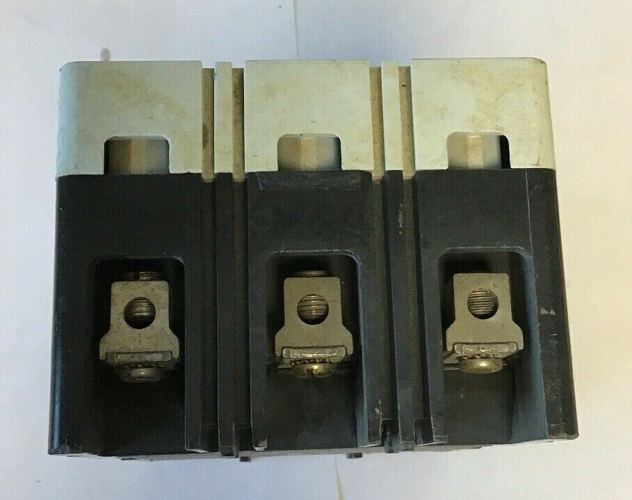 WESTINGHOUSE HMCP007C0 CIRCUIT PROTECTOR SER.C 7AMP 3POLE 600VAC-250VDC