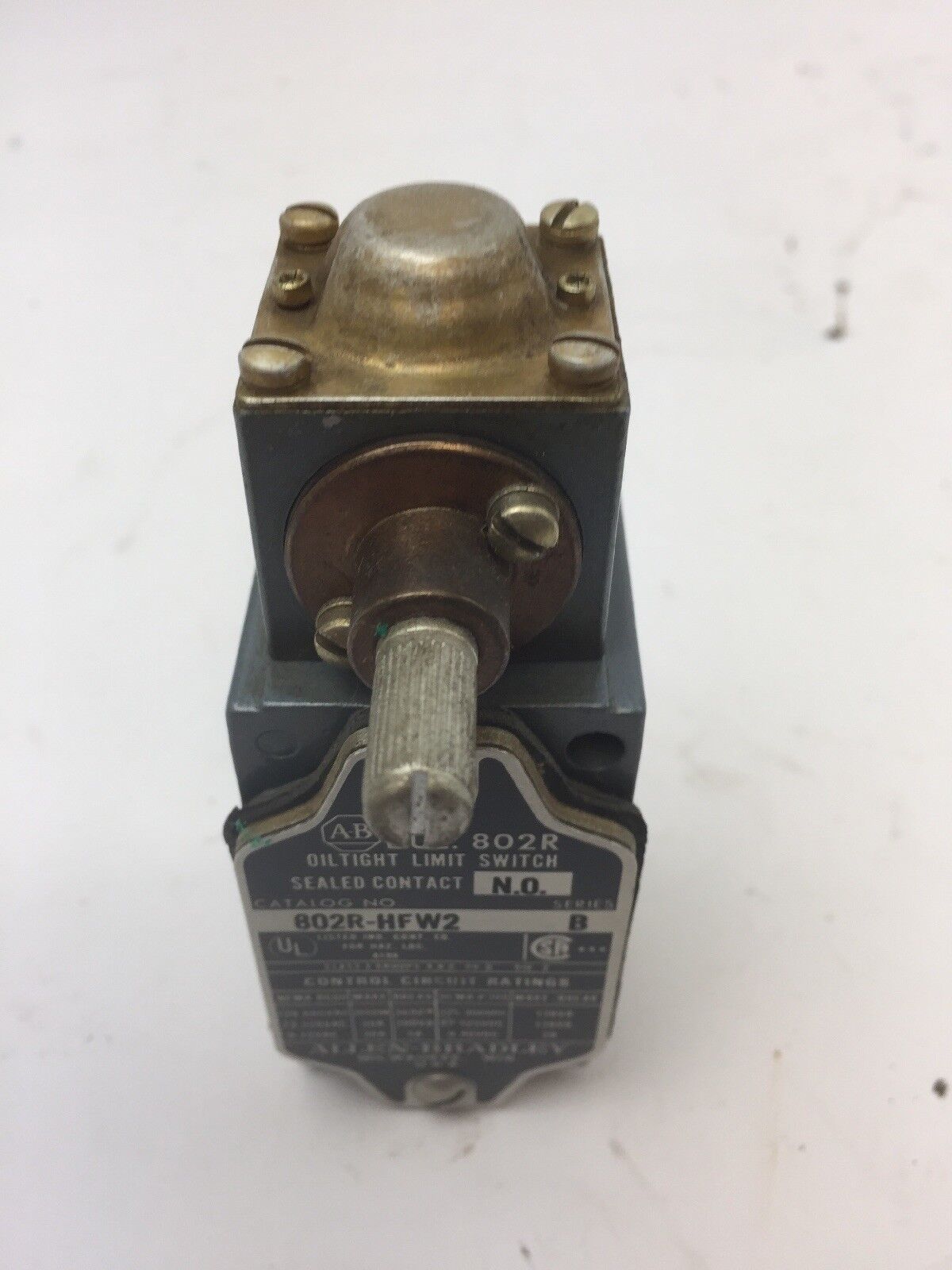 ALLEN BRADLEY 802R-HFW2 OILTIGHT LIMIT SWITCH SEALED CONTACT SERIES B