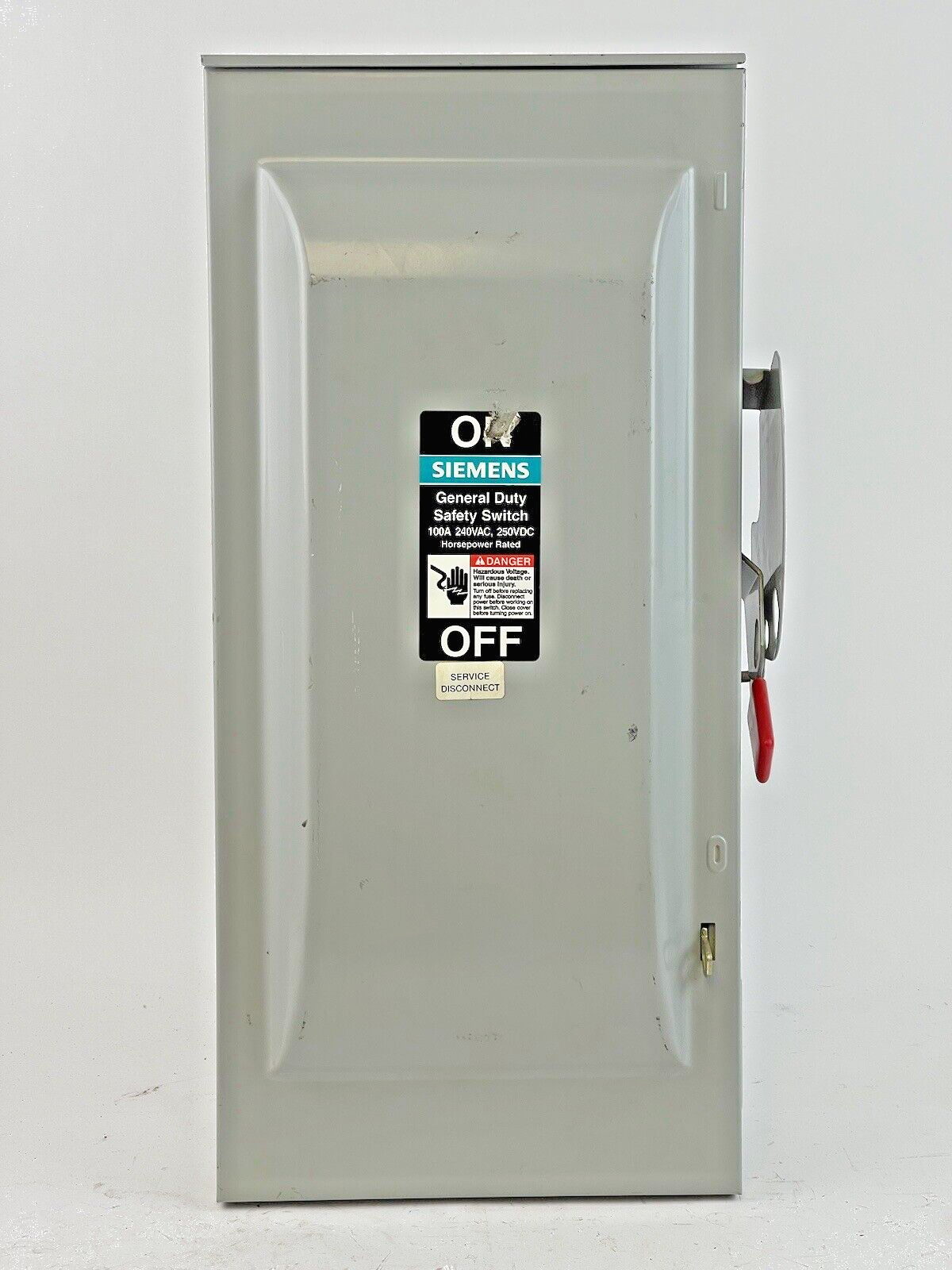 SIEMENS - GF223NR - RAINPROOF SAFETY SWITCH-2 POLE, 100A, 240 VAC, 250 VDC, 3R